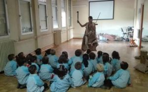 Lee más sobre el artículo Cómo preparar una salida escolar de historia para que el alumnado la aproveche de verdad